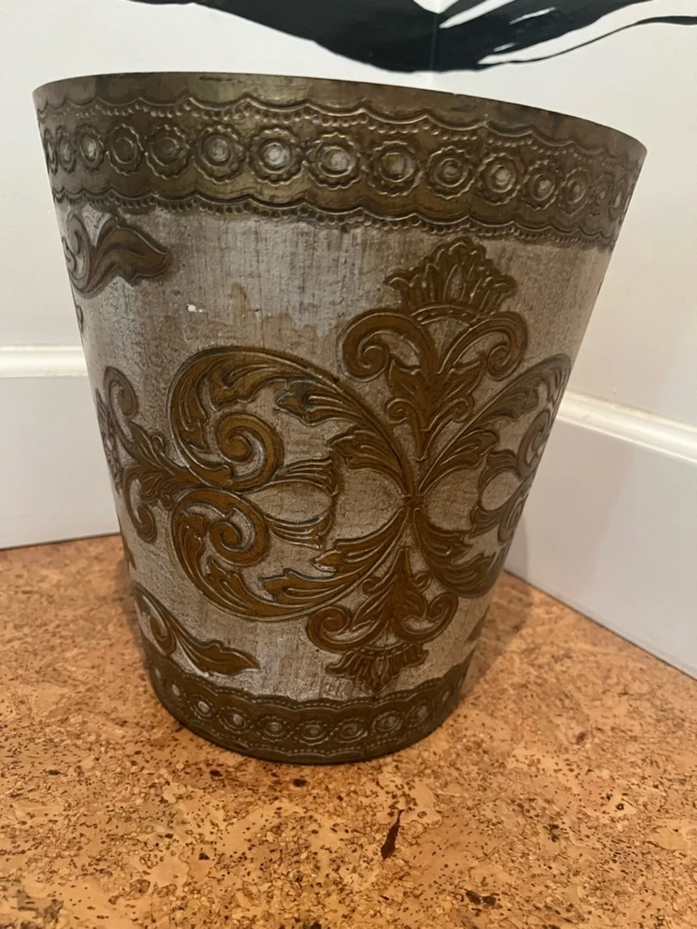 Vintage Florentine Waste Basket gold wastebasket trash can bathroom - Picture 4 of 12